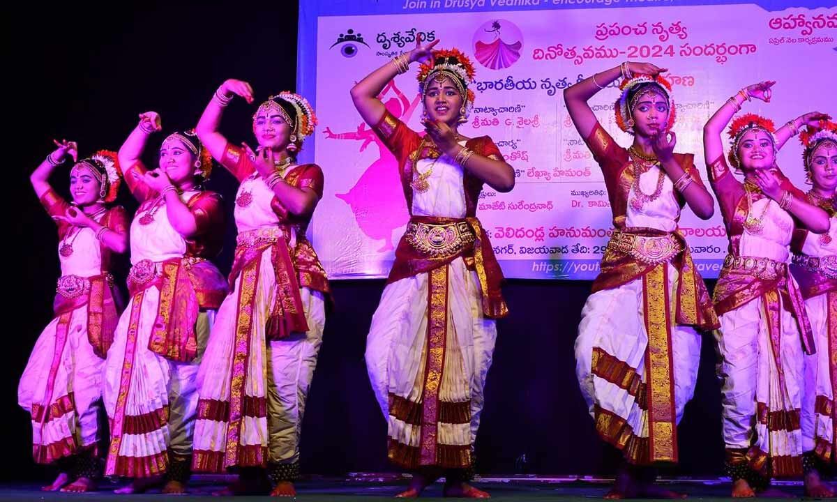 Vijayawada: Dance performances enthral audience
