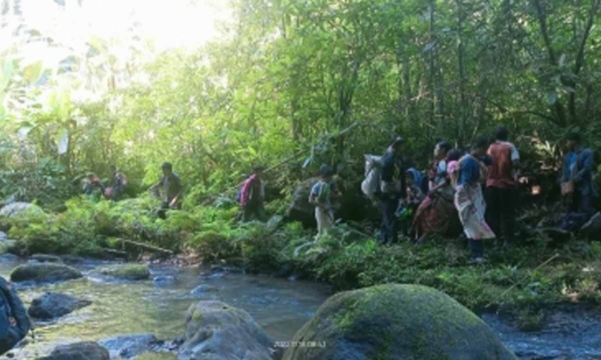 95 more Myanmar refugees enter Mizoram to avoid 'forceful' induction in militant outfit