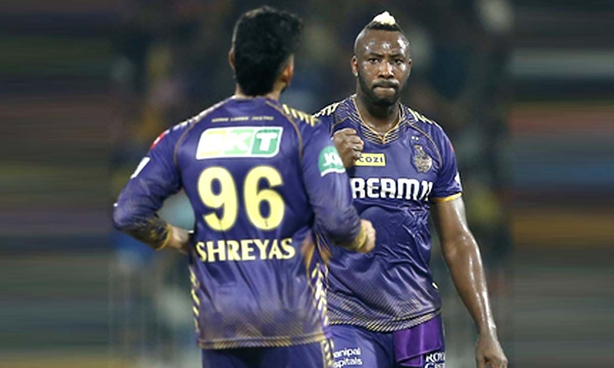 Stellar bowlers run riot as Kolkata bowl out Hyderabad for just 113