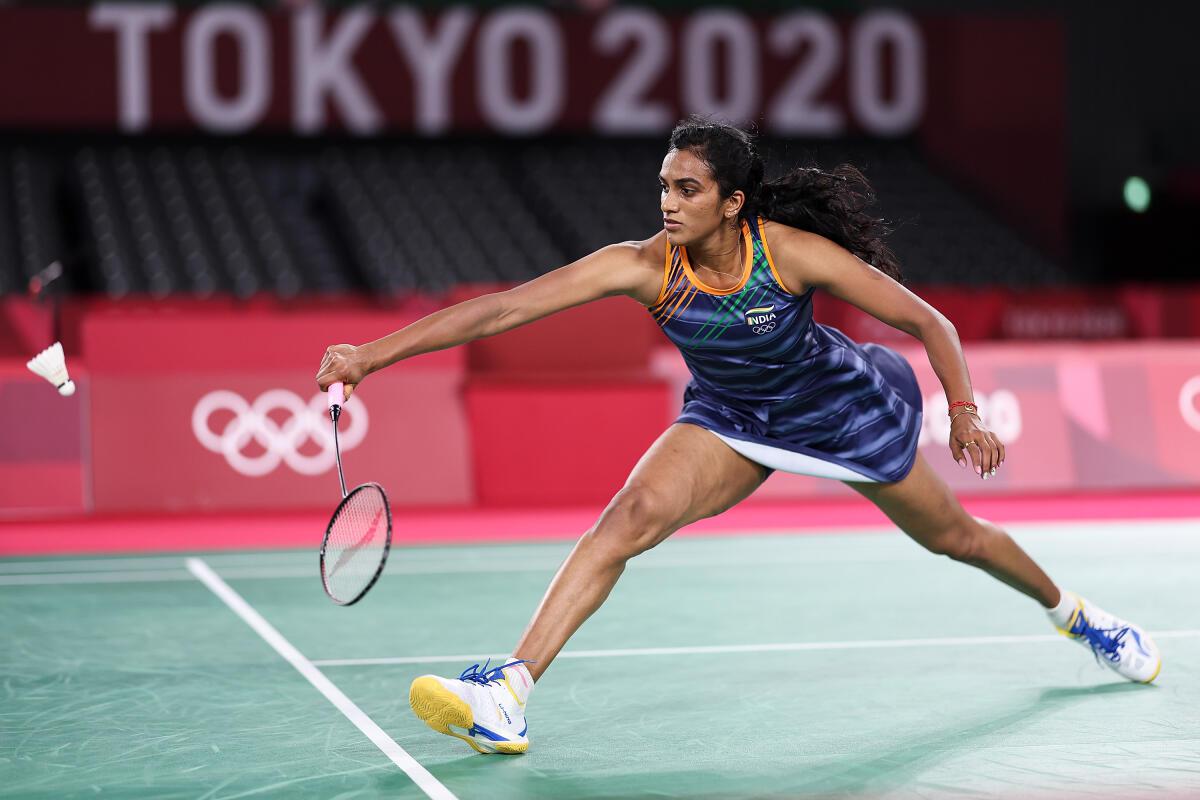 Sindhu cruises to pre-quarters with straight-game win over Gilmour