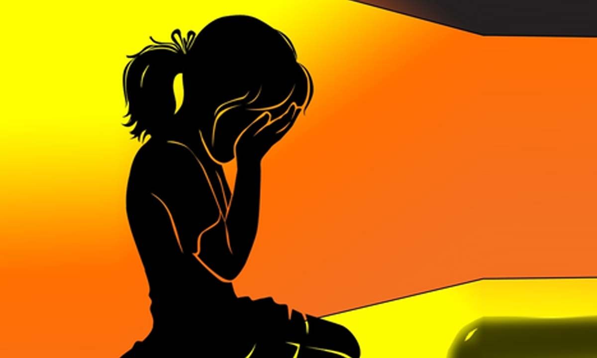 Minor girl raped by juvenile neighbour in south Delhi