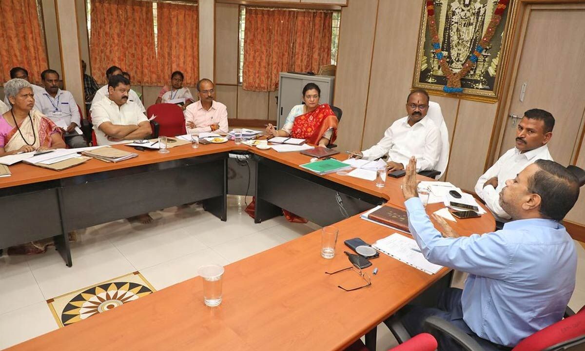 High standards of sanitation in Tirumala is top priority: TTD EO