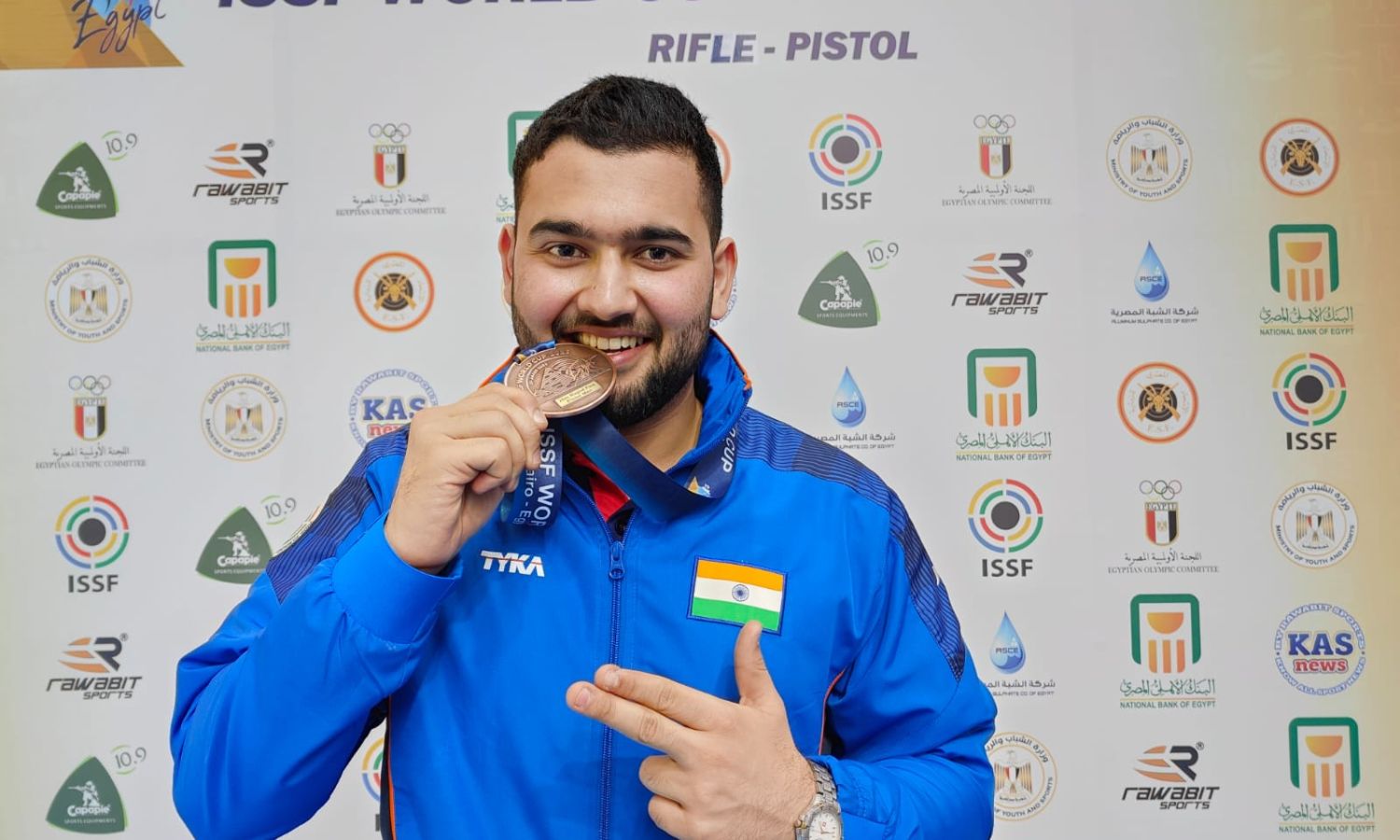 Pistol shooter Anish Bhanwala wins gold medal