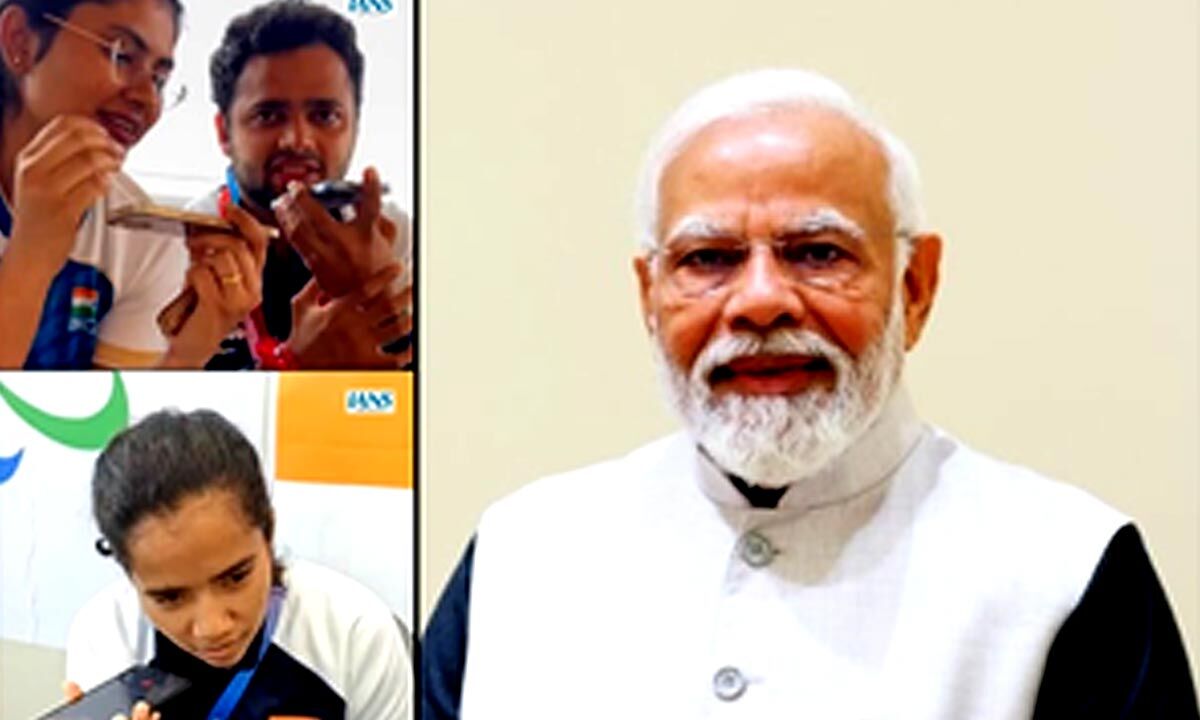 PM Modi speaks to medallists of Paralympic Games, lauds their performance