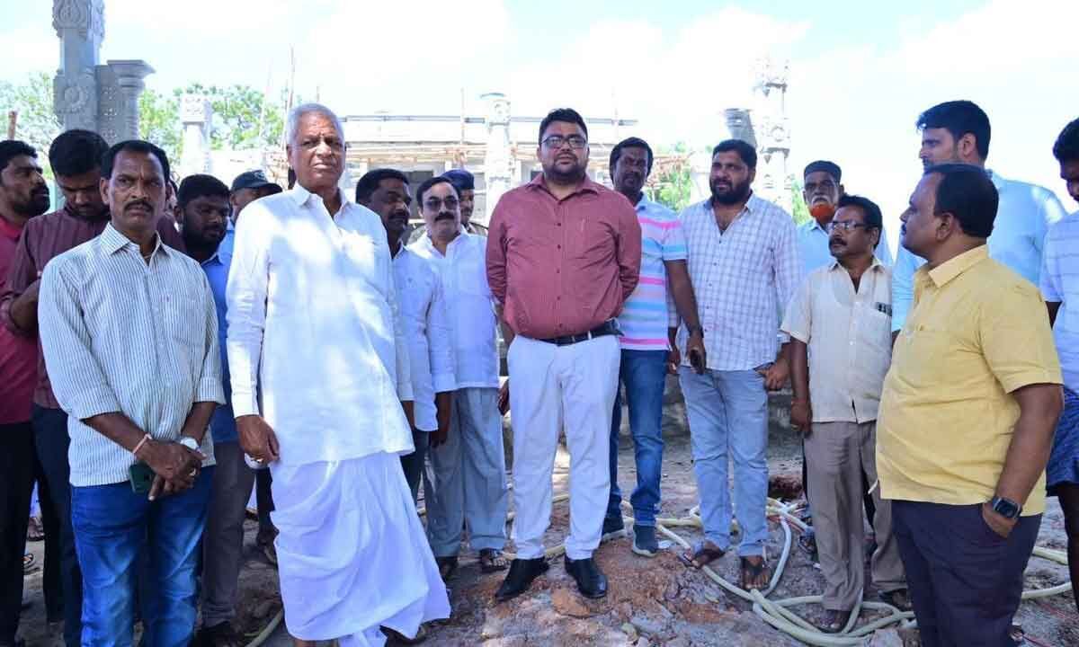 All Works Must Be Completed Within a Week – Collector Badavath Santosh