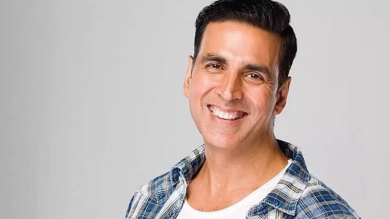 Akshay Kumar Fees