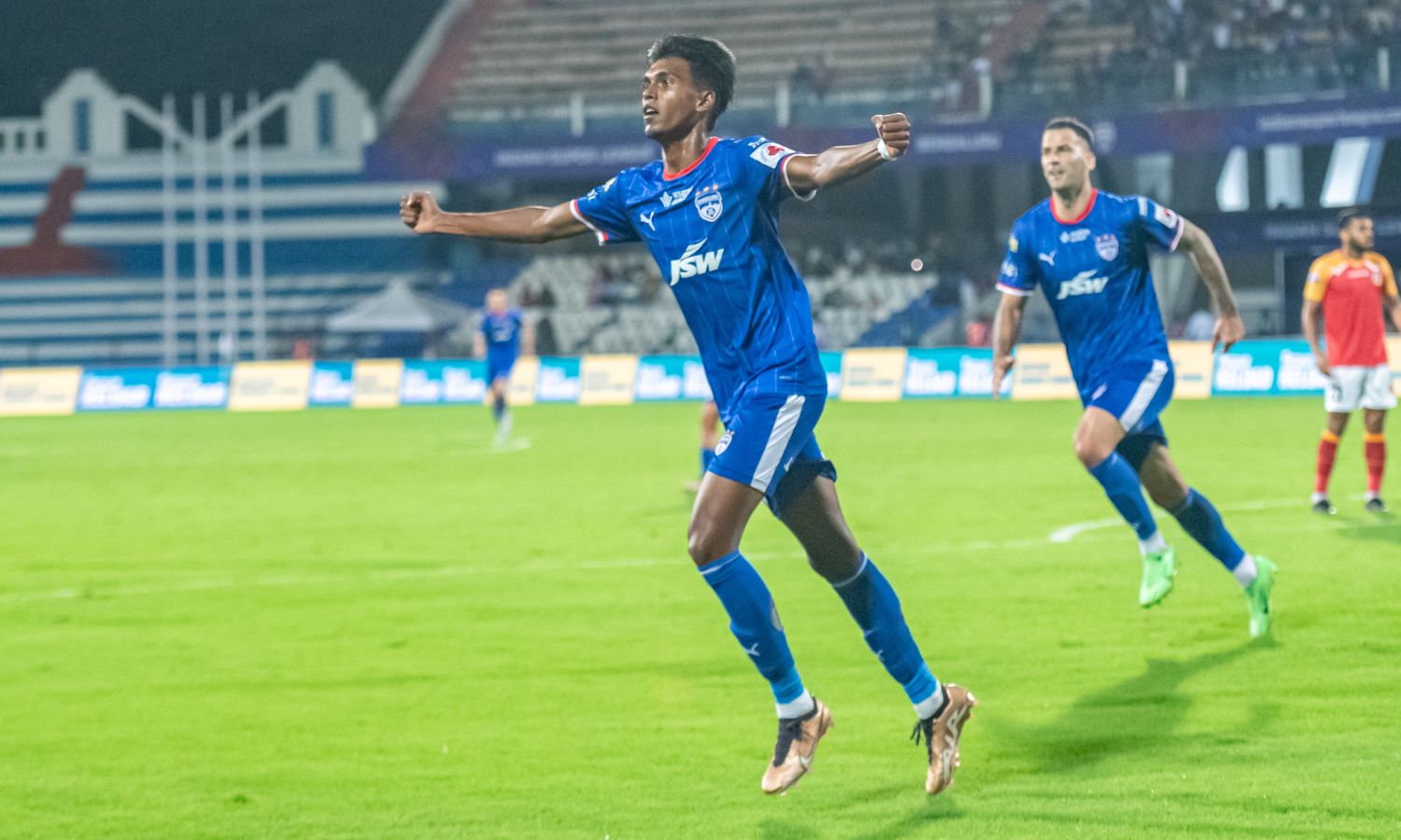 Bengaluru FC defeats East Bengal as Vinith makes dream debut at Kanteerava