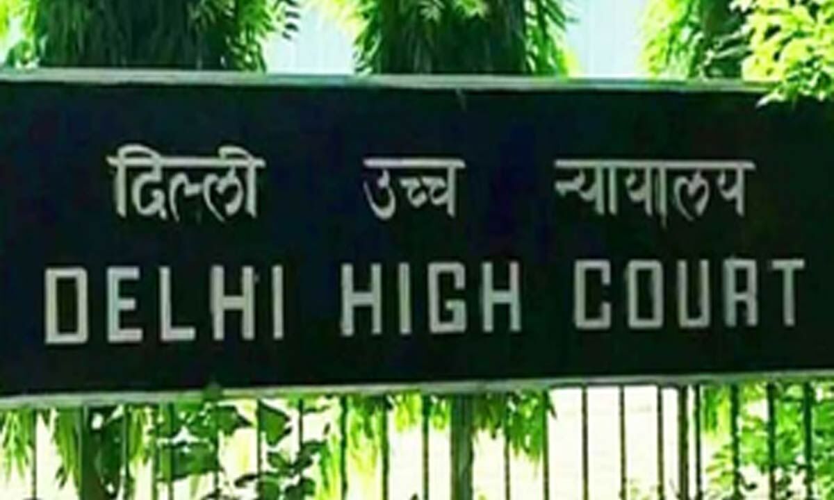 SCDRC vested with authority to enforce orders, issue warrants, rules Delhi High Court