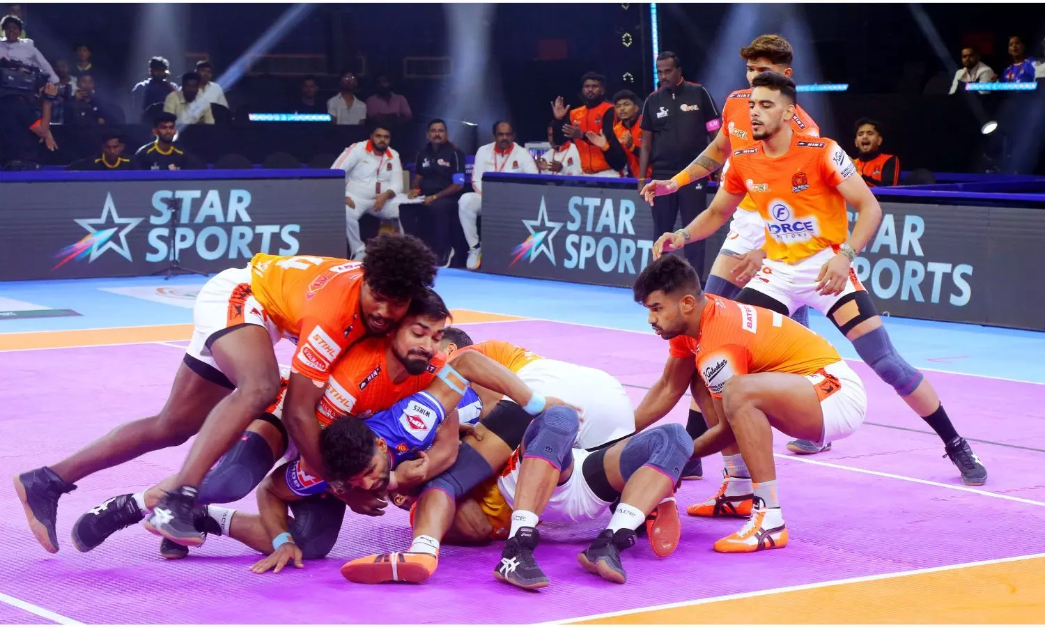 PKL 2024: Puneri Paltan starts title defence with a win, Telugu Titans lose