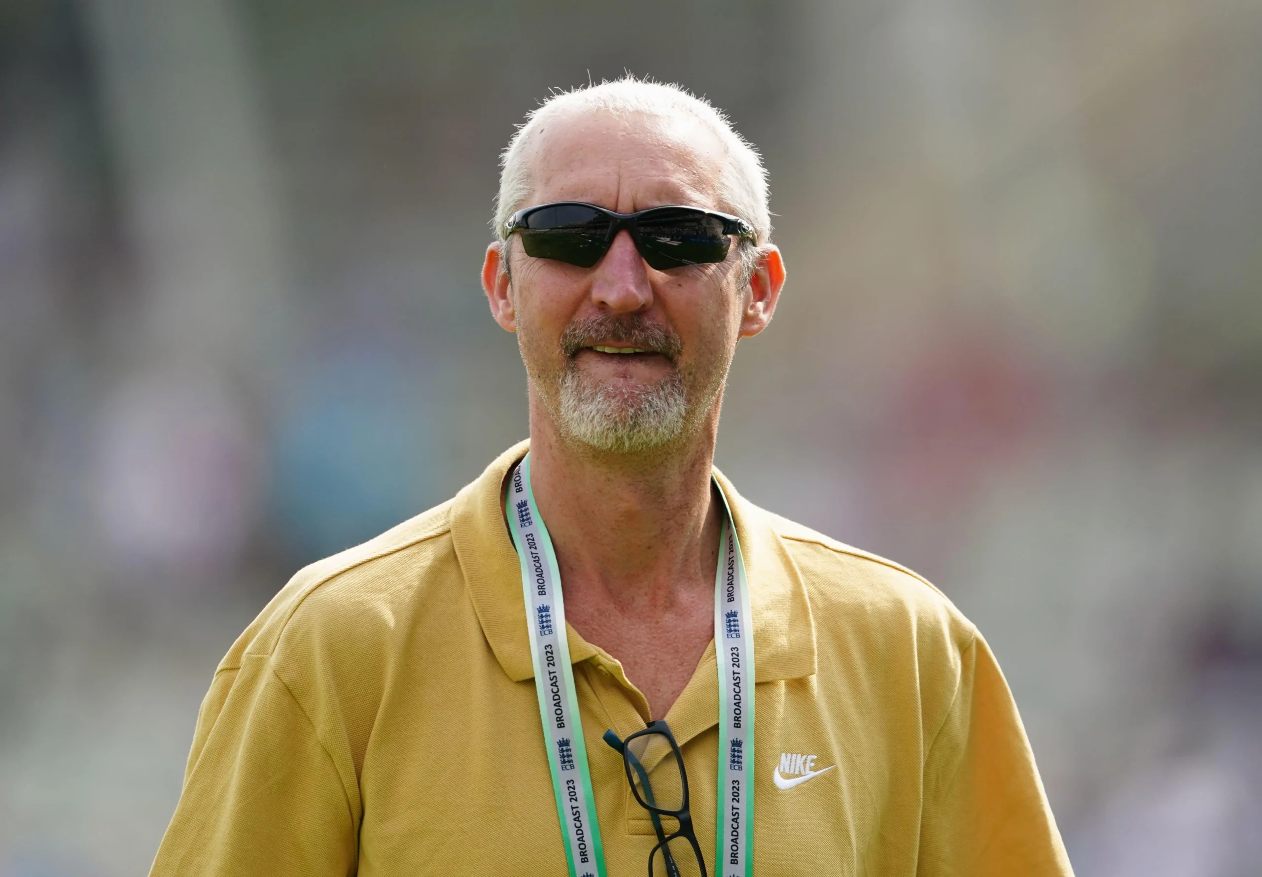 Pakistan’s coach Jason Gillespie seen collecting empty water bottles left by players